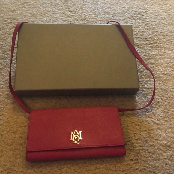 Alexander McQueen Handbags - Pink Alexander McQueen shoulder bag USED